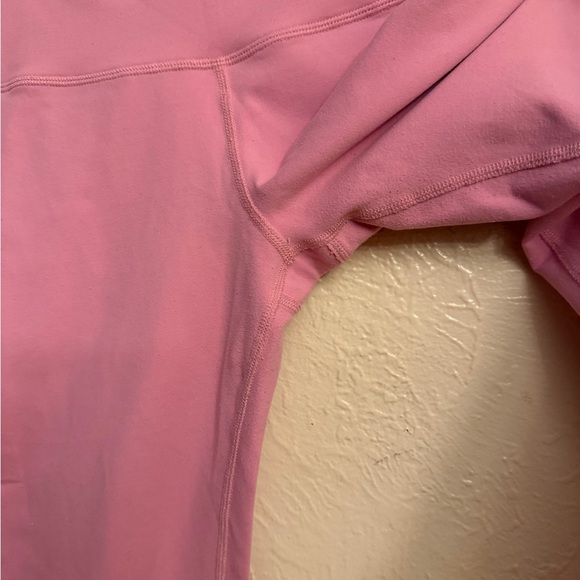 Alo Pink high waist airbrush Leggings - Picture 3 of 8